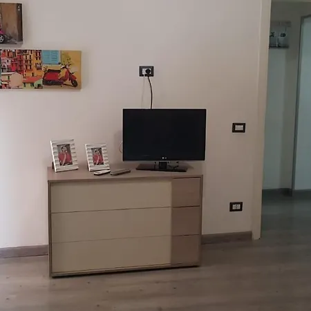 Amata House Apartment *