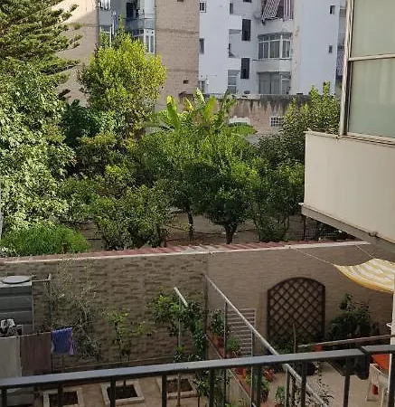 Apartmán Amata House *